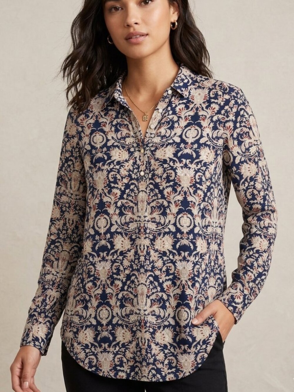 Velvet by Graham & Spencer Navy Cream Long Sleeve Button Down Shirt Top Size XS